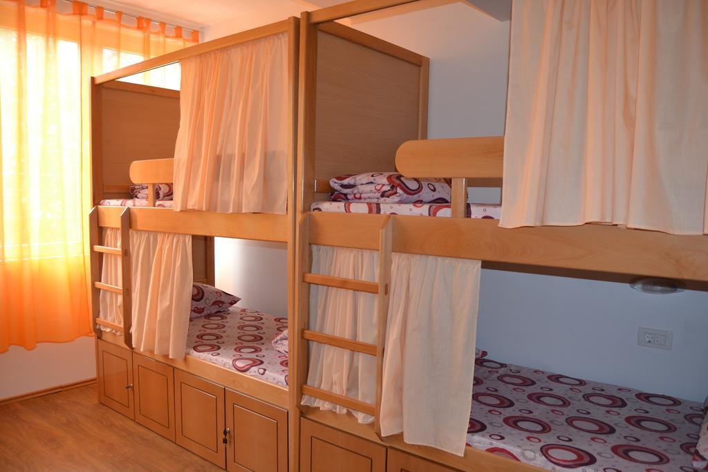 Hostel Valentin 2 Skopje Phòng bức ảnh
