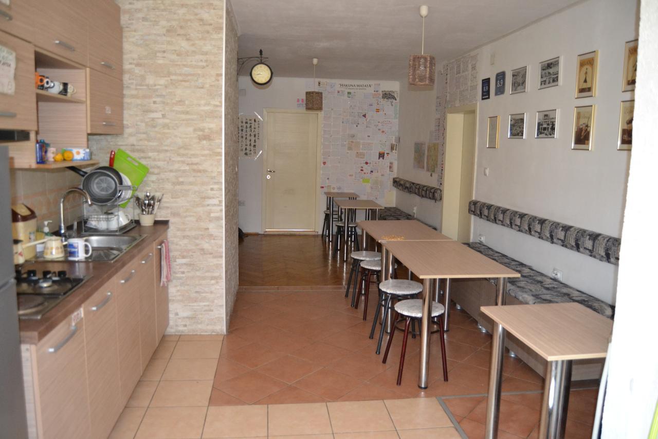Hostel Valentin 2 Skopje Ngoại thất bức ảnh