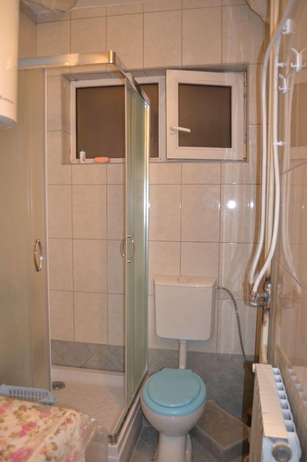 Hostel Valentin 2 Skopje Ngoại thất bức ảnh